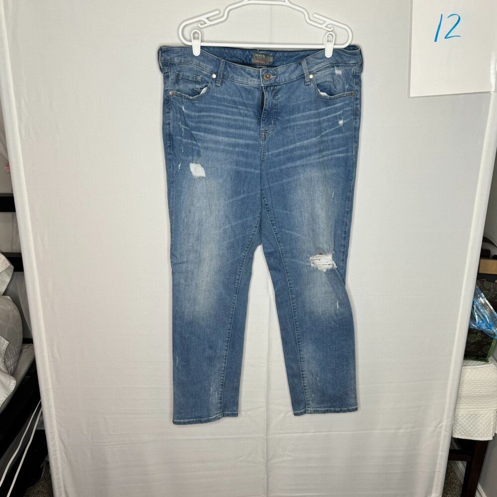 Torrid Boyfriend Straight Mid-Rise Jean